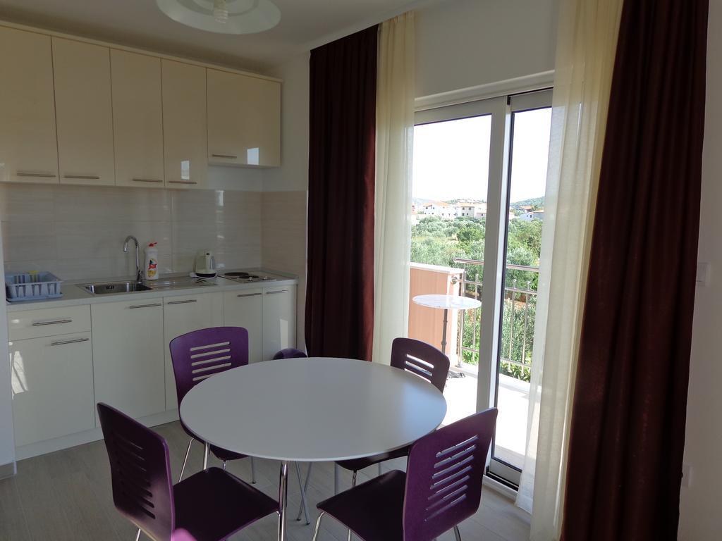 Villa Palas Apartments Rogoznica  Quarto foto