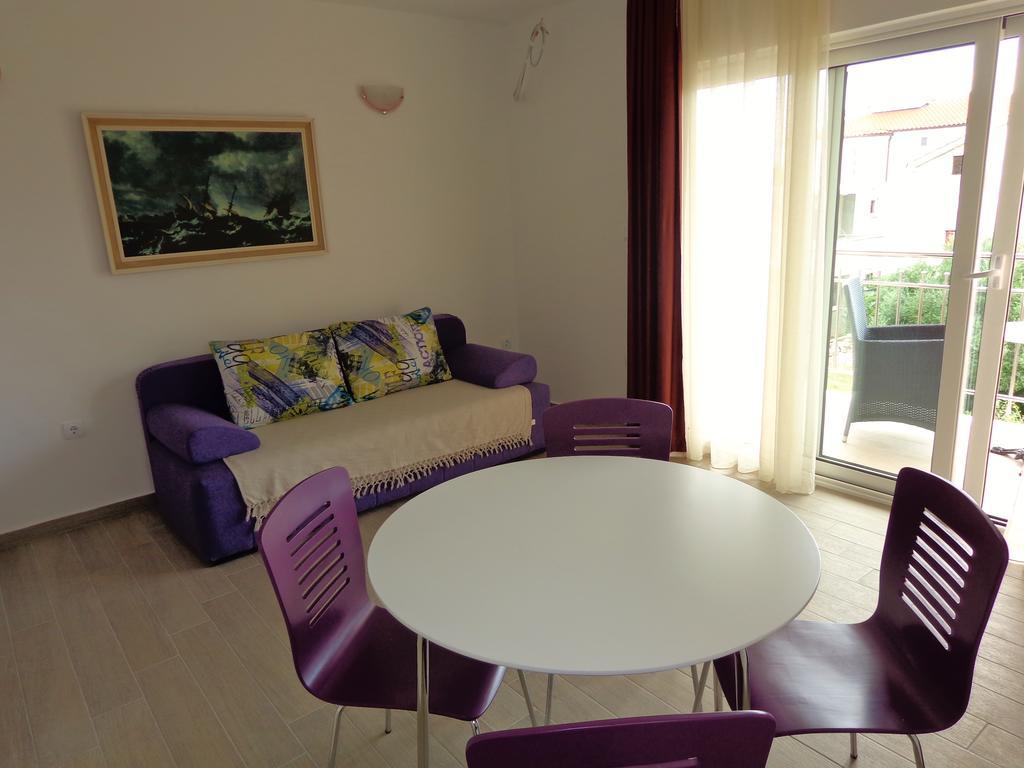 Villa Palas Apartments Rogoznica  Quarto foto